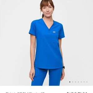 Figs Catarina One Pocket Scrub Top XS Royal Blue